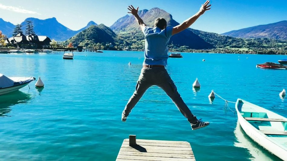 Explore Unforgettable Destinations with Our Expert Travel Services